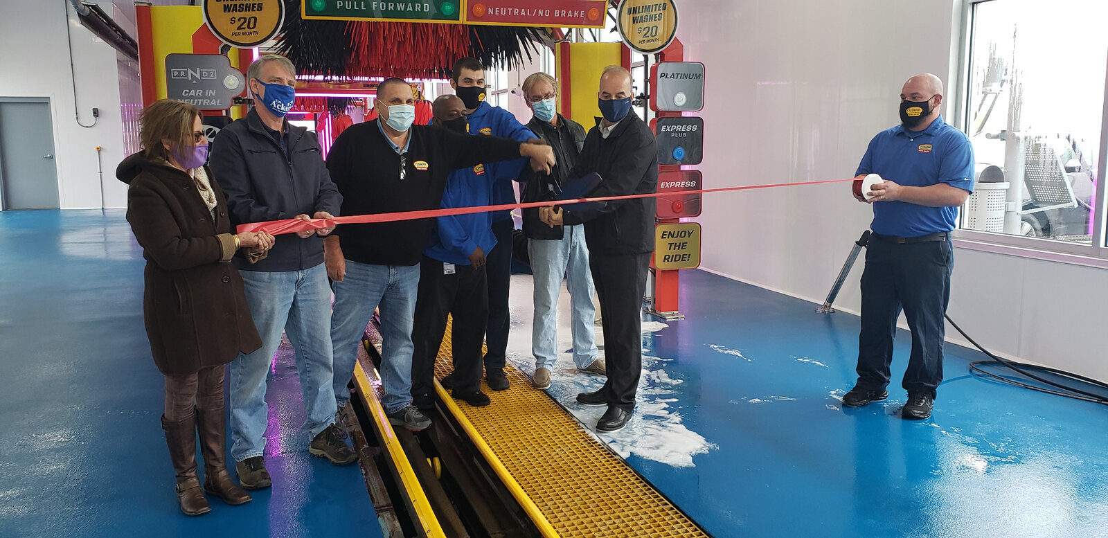 Economy Express Car Wash ribbon cutting